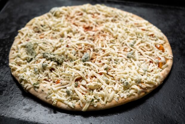 Giovanni’s Frozen Pizza: A Local Favorite for Brainerd Resort Kitchens